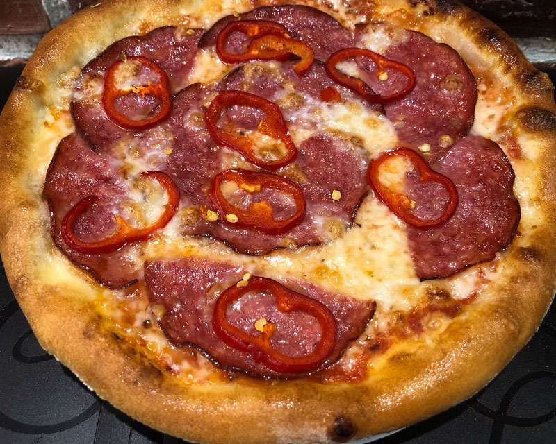 Poza Pizza Salami e Peperoni mare